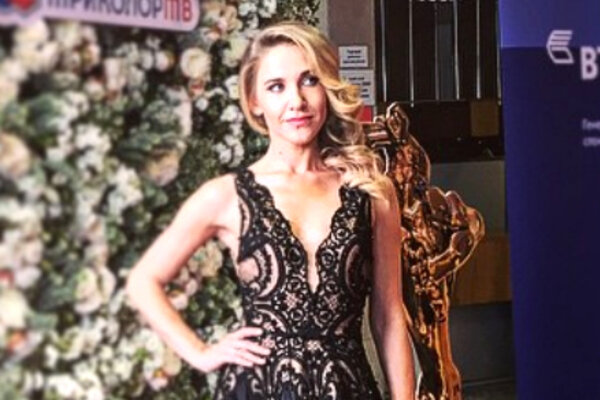 Образ дня: Юлия Ковальчук в Tarik Ediz