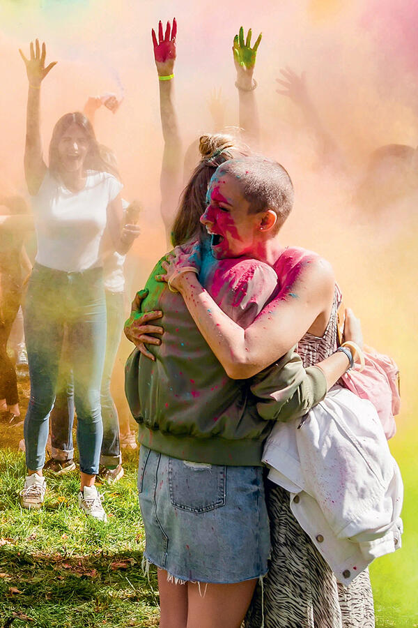 Ася Громова и Полина Максимова