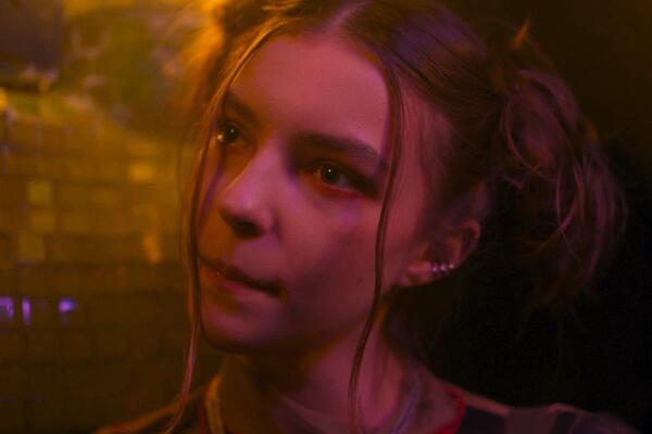 Дочь Цыганова ухаживает за девушкой с ДЦП. Рецензия на фильм «Чистый лист»