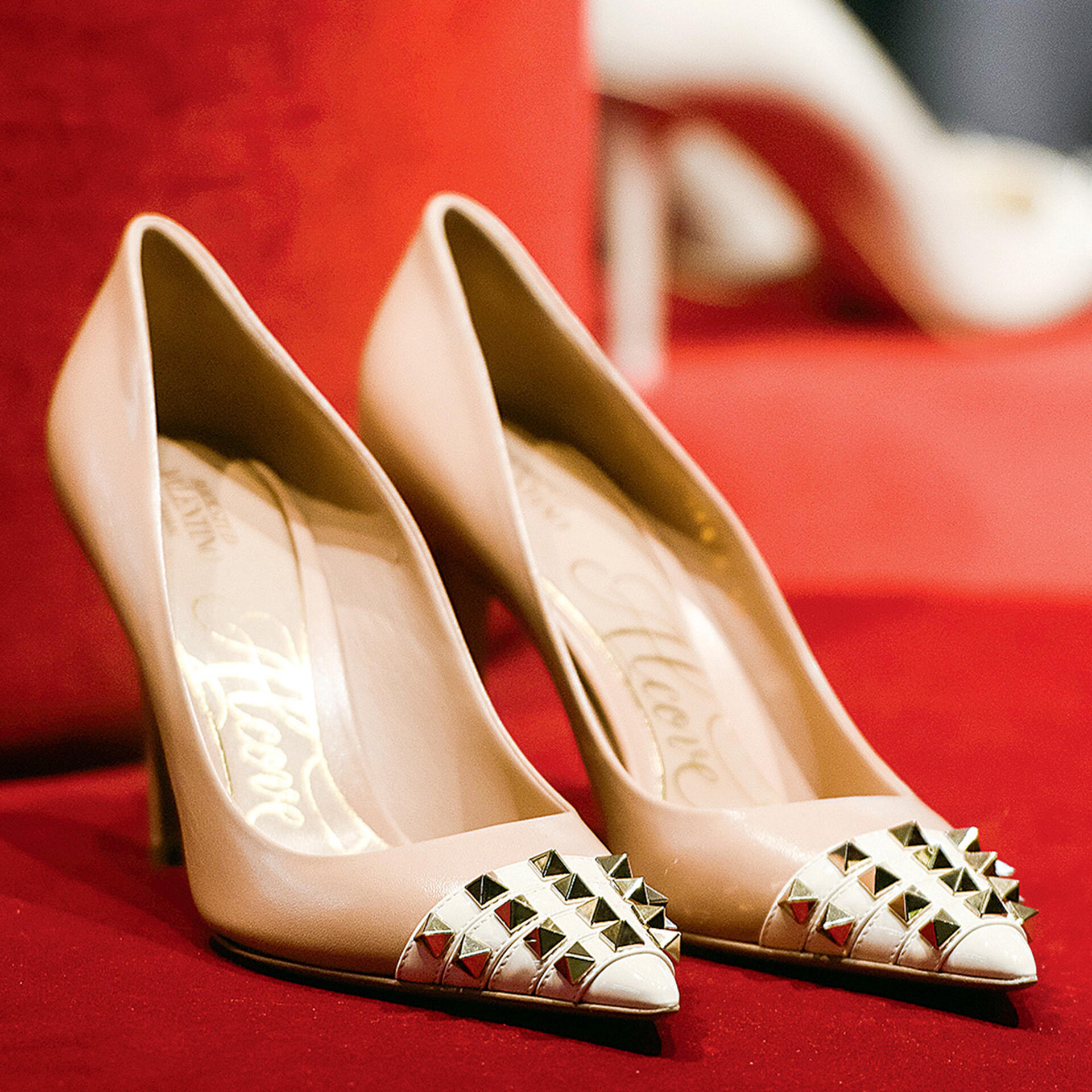 Туфли Valentino Rockstud Alcove. Фото