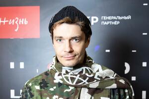 Максим Матвеев появился с седыми волосами и безумным взглядом: что произошло с актером