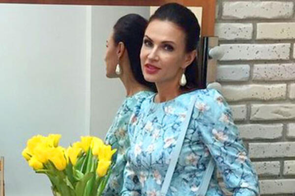 Образ дня: Эвелина Блёданс в Ksenia Knyazeva