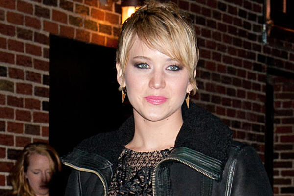 Дженнифер Лоуренс объяснила, почему отстригла волосы