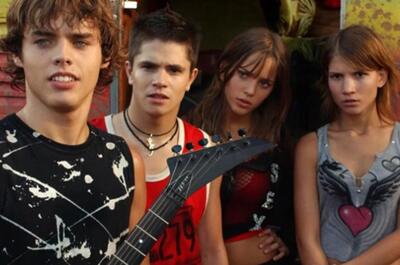 Как 19 лет спустя выглядят ребята из сериала «Мятежный дух»