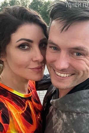 Анастасия Макеева с мужем - фото