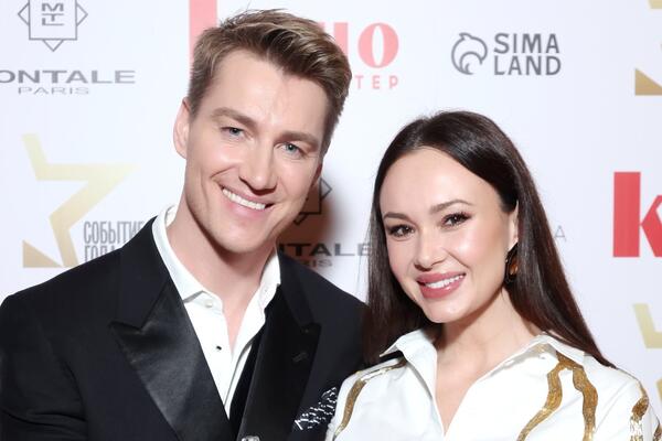 Воробьев и Гарифуллина продолжают вести себя как молодожены &mdash; искры летают