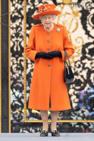 Елизавета II - фото