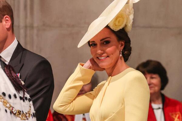 Ни в какое сравнение: Кейт Миддлтон лишила Меган Маркл минуты славы