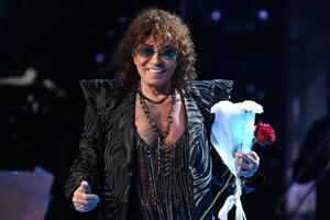 Выяснилось, сколько Леонтьев заработает в Новый год под пальмой