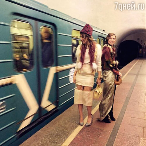 Ксения Собчак в метро