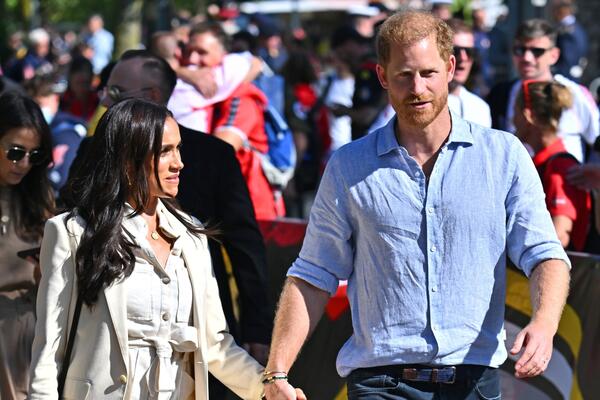 Это уже просто неприлично: стало известно, до чего довела Меган зависть к Кейт Миддлтон 