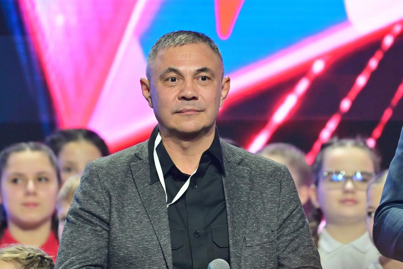 Плющенко задал тренд: Костя Цзю решился на пластическую операцию — фото