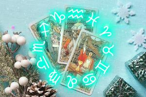 Таро-гороскоп с 22 по 31 декабря для всех знаков зодиака