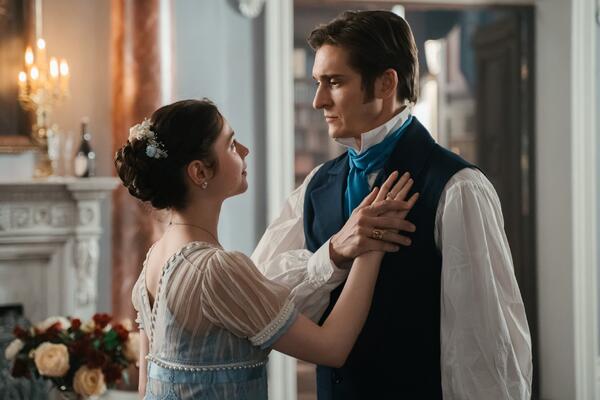 Объявлена дата телевизионной премьеры сериала «История его служанки»