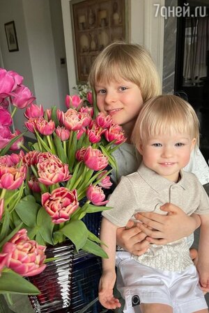 Саша и Арсений Плющенко фото