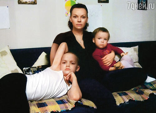 Муж предлагал: «Если родится девочка, то Маша, если мальчик — Василий». Детям очень идут их имена