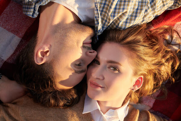 Если вы отдалились друг от друга: 10 шагов к возвращению эмоциональной близости в паре