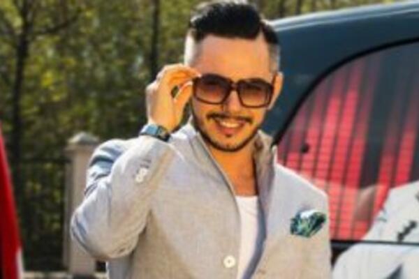 Тимур Родригез доставит вас на свидание