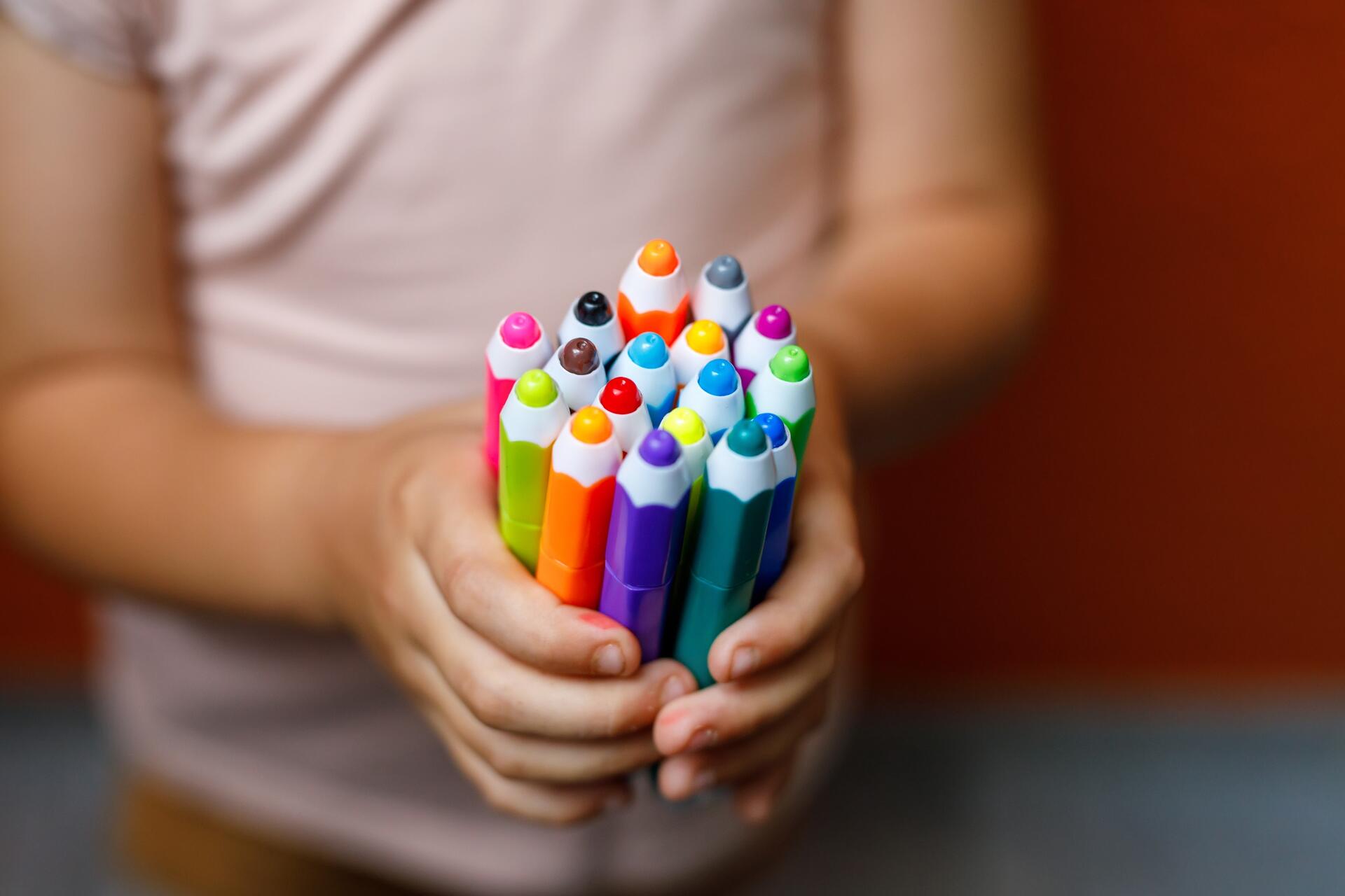 Советы по изучению цвета и их оттенков с детьми 