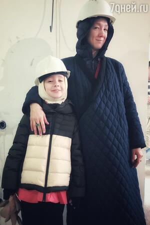 Дарья Мороз с дочкой Анной