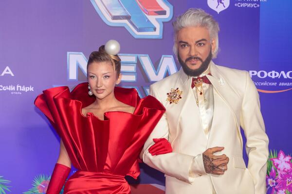 «Для меня это будет уроком»: муза Киркорова наговорила лишнего в интервью