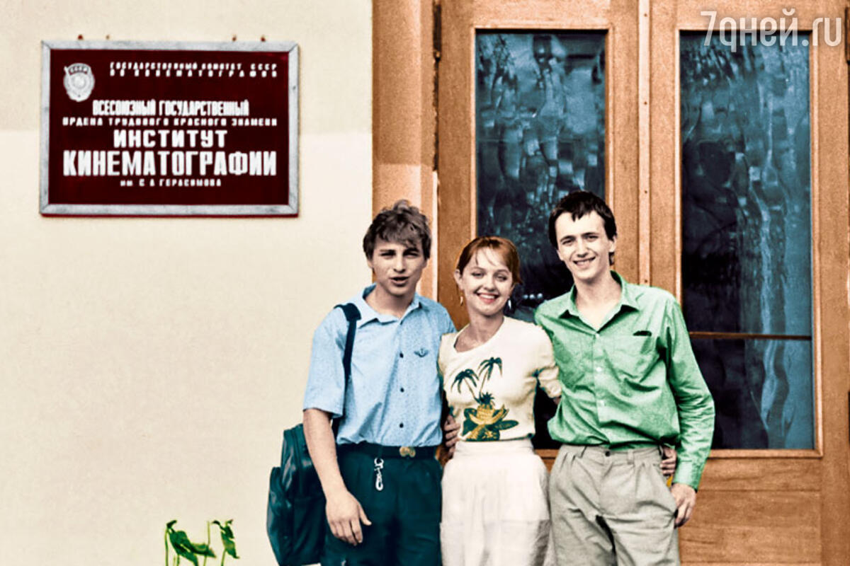 Пойыз жолсерігі бар орысша порно Watch жалаңаш қыздар videos online