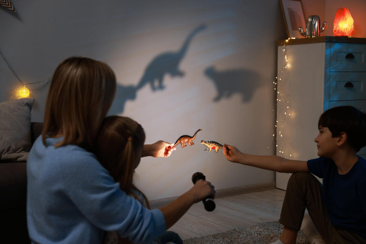 Игры в темноте: почему стоит выключить свет и взять фонарик