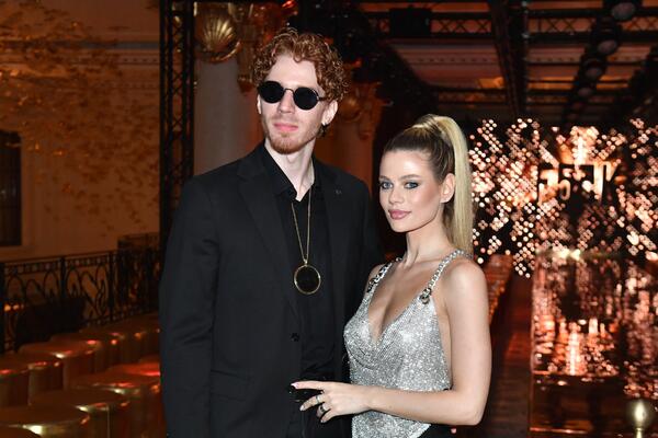 Пугачева обзавидуется: жена Преснякова показала роскошный особняк