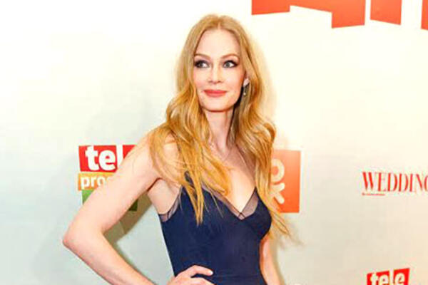 Образ дня: Светлана Ходченкова в YanaRaskovalova 