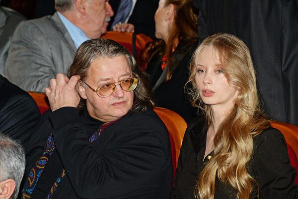 Родила не от Градского: новый поворот в деле о наследстве мэтра лишит его вдову всего