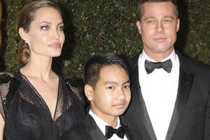 Сын Джоли и Питта стал звездой киновечеринки