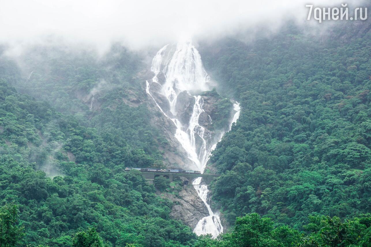 водопад Дудхсагар фото