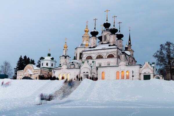 Ни разу не Москва: россияне назвали любимые города для путешествий зимой