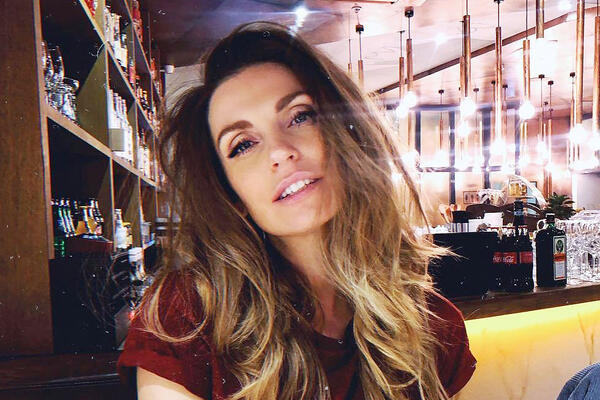 Саша Савельева и её падчерица ушли в отрыв на вечеринке