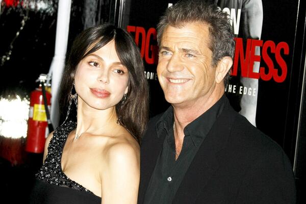 Мэл Гибсон оставил Оксану Григорьеву без крыши над головой