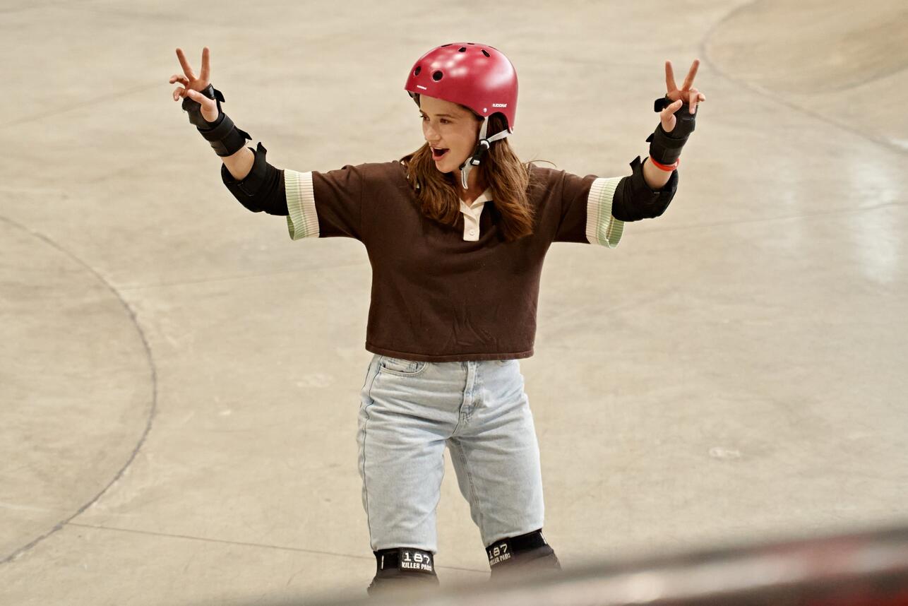 Р&rsquo; СЂРѕСЃСЃРёР№СЃРєРёР№ РїСЂРѕРєР&deg;С&sbquo; РІС&lsaquo;Р№РґР&micro;С&sbquo; РєРѕРјР&micro;РґРёСЏ В&laquo;РЎРІРѕСЏ РІ РґРѕСЃРєСѓВ&raquo; СЃ РћР&raquo;СЊРіРѕР№ Р&rsaquo;Р&micro;СЂРјР&deg;РЅ РІ СЂРѕР&raquo;Рё СЃРєР&micro;Р№С&sbquo;Р&micro;СЂР&deg;: С&sbquo;СЂР&micro;Р№Р&raquo;Р&micro;СЂ Рё РєР&deg;РґСЂС&lsaquo;