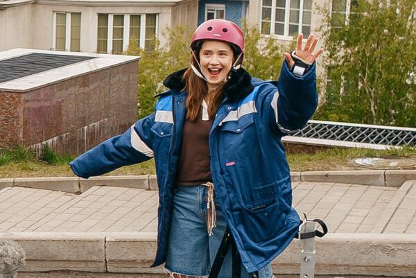 В российский прокат выйдет комедия &laquo;Своя в доску&raquo; с Ольгой Лерман в роли скейтера: трейлер и кадры