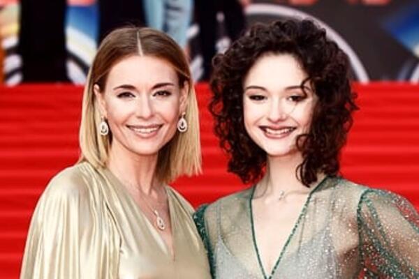 «Живу отдельно»: юная дочка Любови Толкалиной съехала от родителей