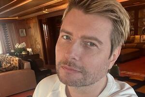 Басков никак не может вернуться домой — связи или деньги не помогут