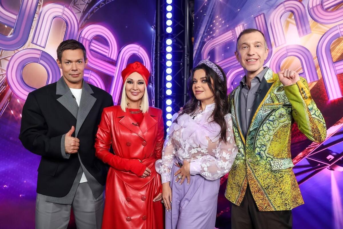 Үйде жасалған егде әйелдер