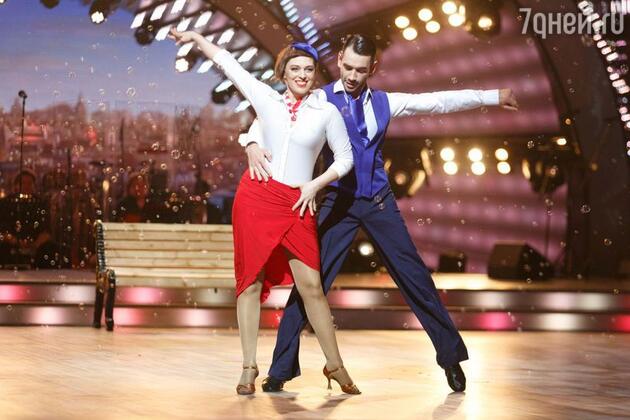 Нелли Уварова в шоу «Танцы со звездами» фото