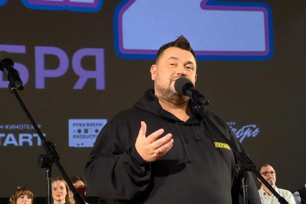 Сергей Жуков рассказал про участие бывшей жены в съемках «Руки вверх! 2»: «Общались и решали, как лучше сыграть»