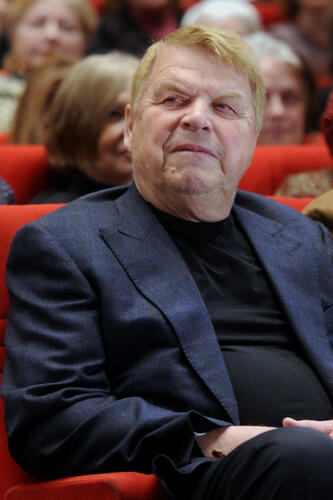 Михаил Кокшенов