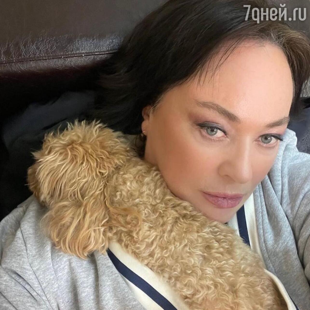 Лариса Гузеева с собачкой Жужей