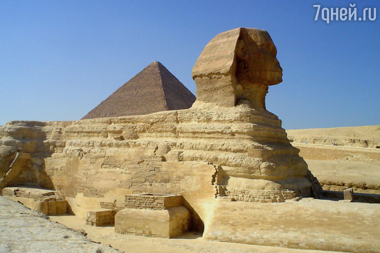 Пирамида, вписанная в цилиндр