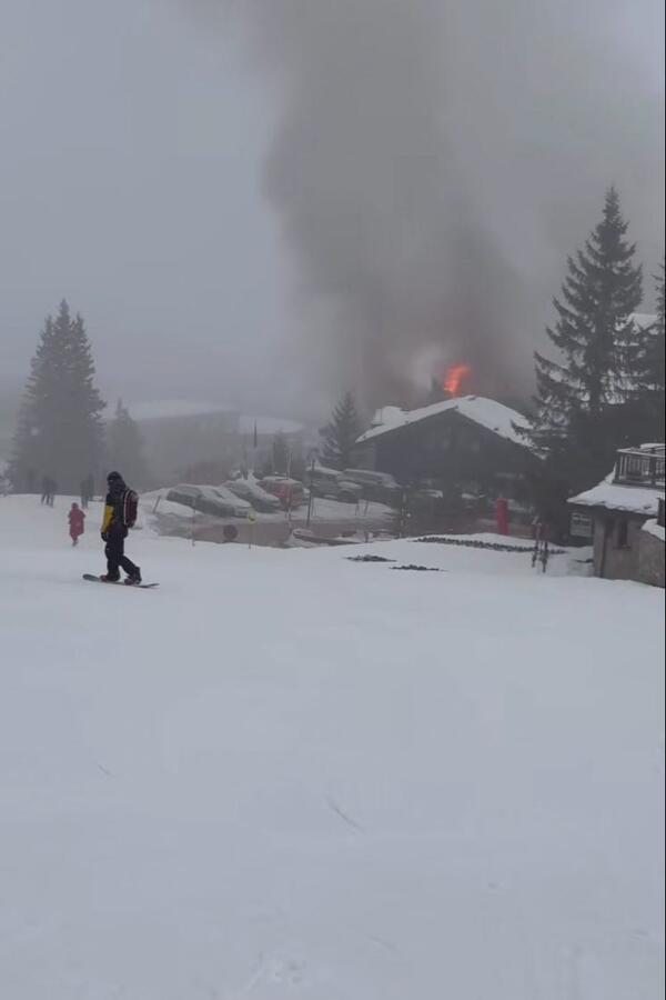 Муж и дети Пугачевой оказались в эпицентре ЧП на курорте — паника и эвакуация Муж и дети Пугачевой оказались в эпицентре ЧП на курорте — паника и эвакуация