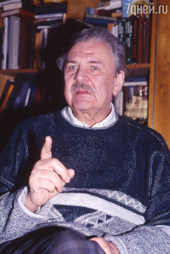 Юрий Яковлев