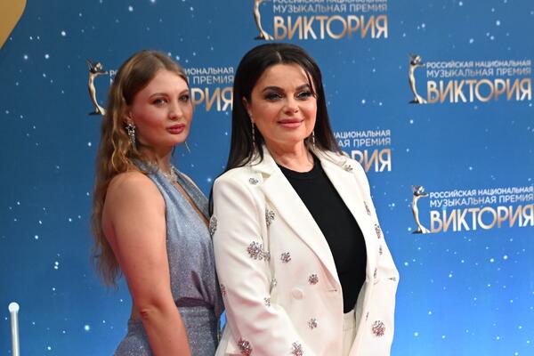 Королева бросила вызов своей невестке и проиграла — удар по самолюбию