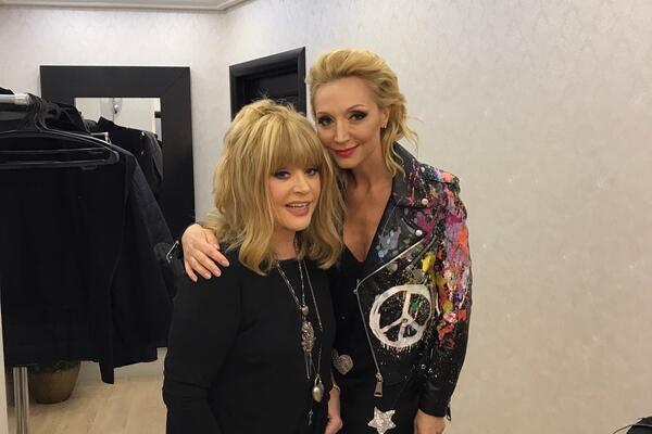 Орбакайте показала, как отдыхает в гостях у Пугачевой на Кипре &mdash; здоровье Примадонны уже не то