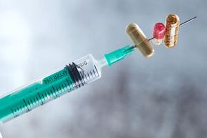 Минздрав: вакцины в будущем могут заменить антибиотики 